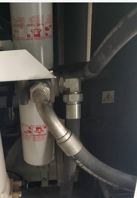 雙級壓縮螺桿式空壓機