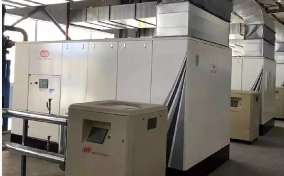 螺桿式的空壓機(jī)