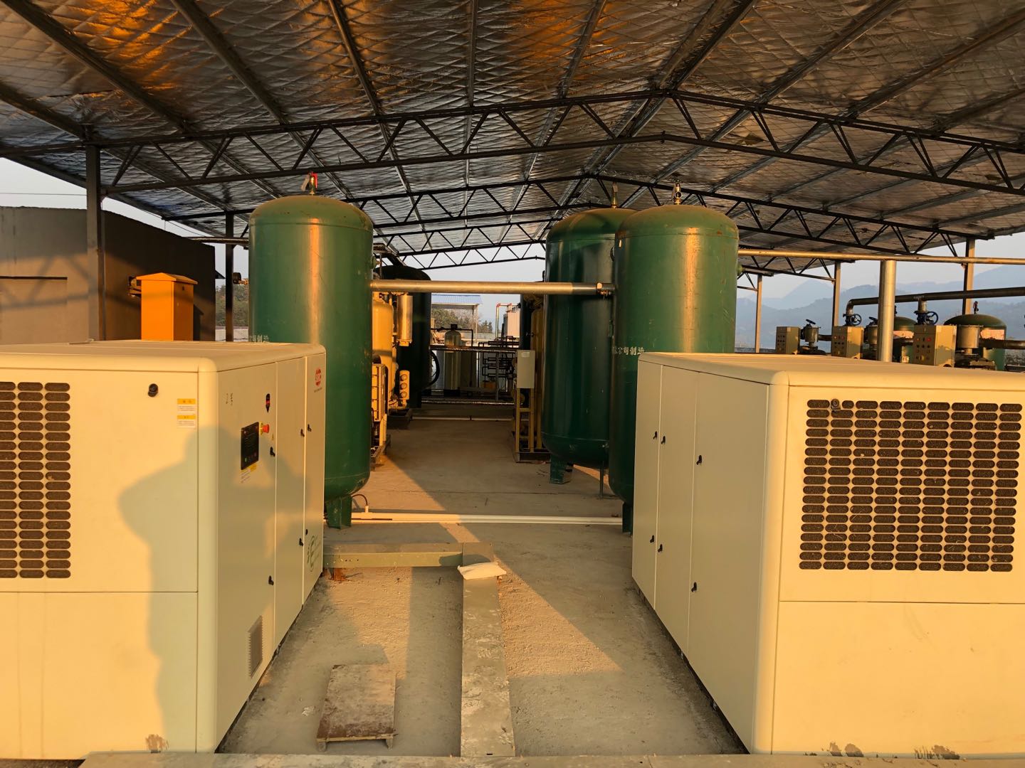 90KW螺桿式空壓機(jī)