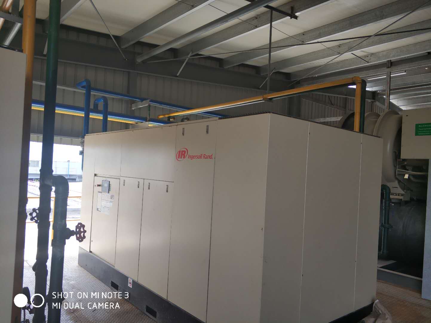 !螺桿式空壓機(jī)37KW