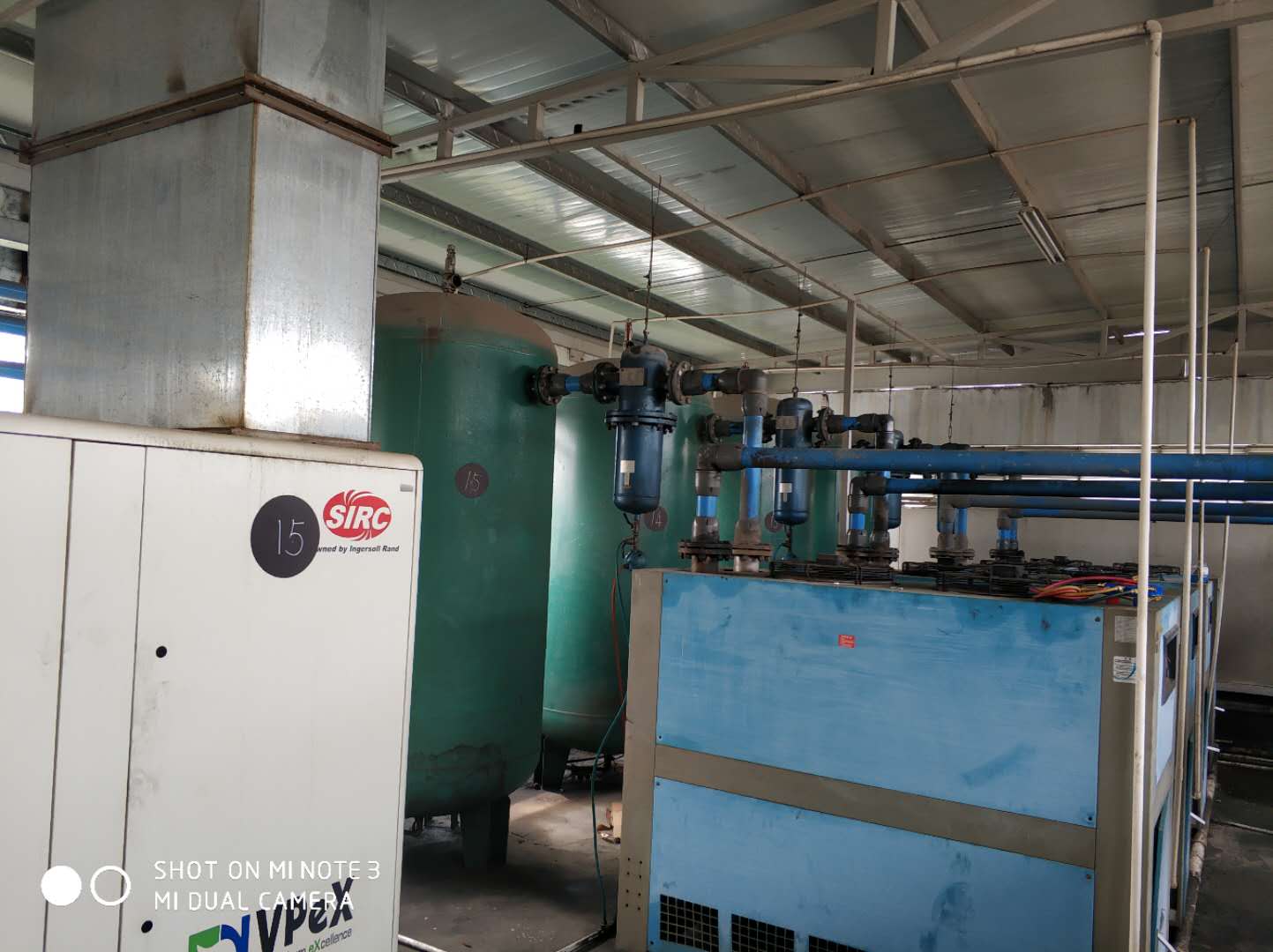 空氣冷干機(jī)與吸干機(jī)