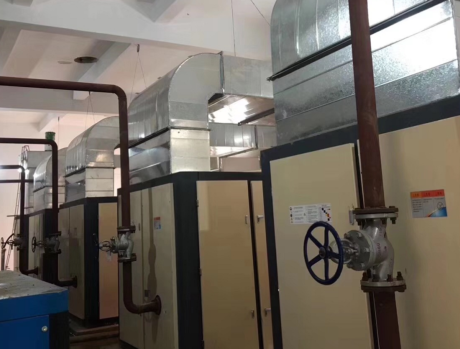 新型螺桿式空壓機(jī)