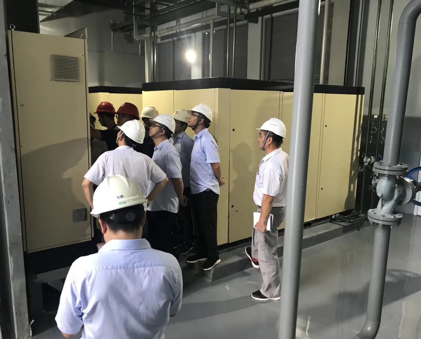 螺桿式空壓機(jī)代理商