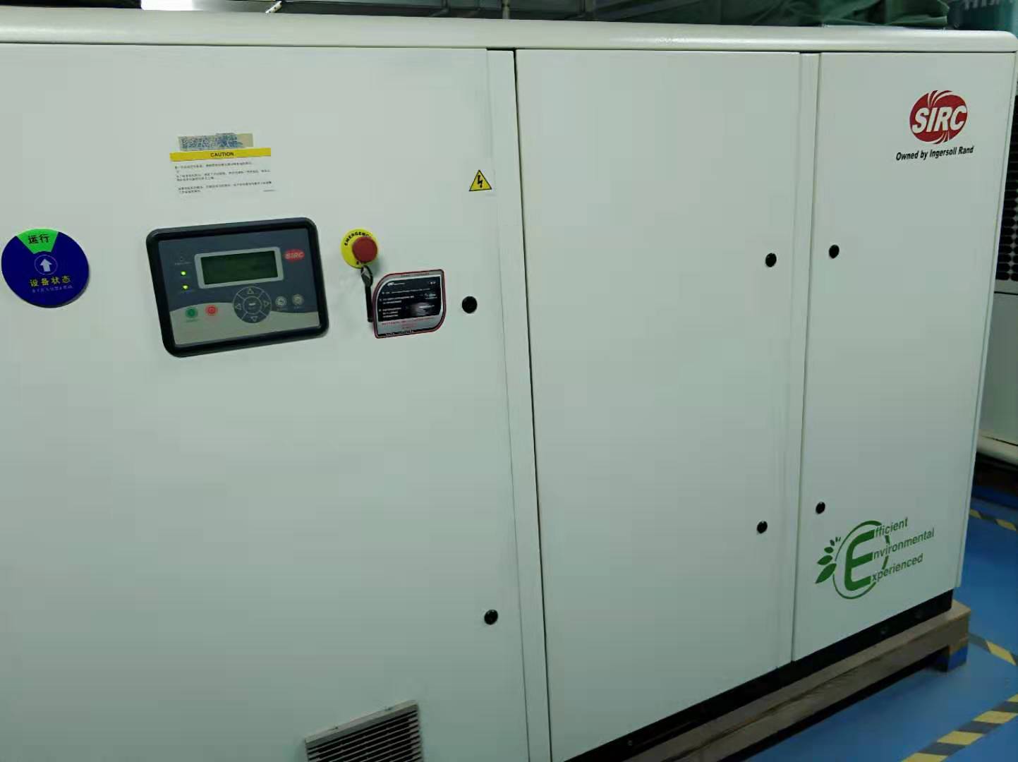 普通單級壓縮螺桿式空壓機