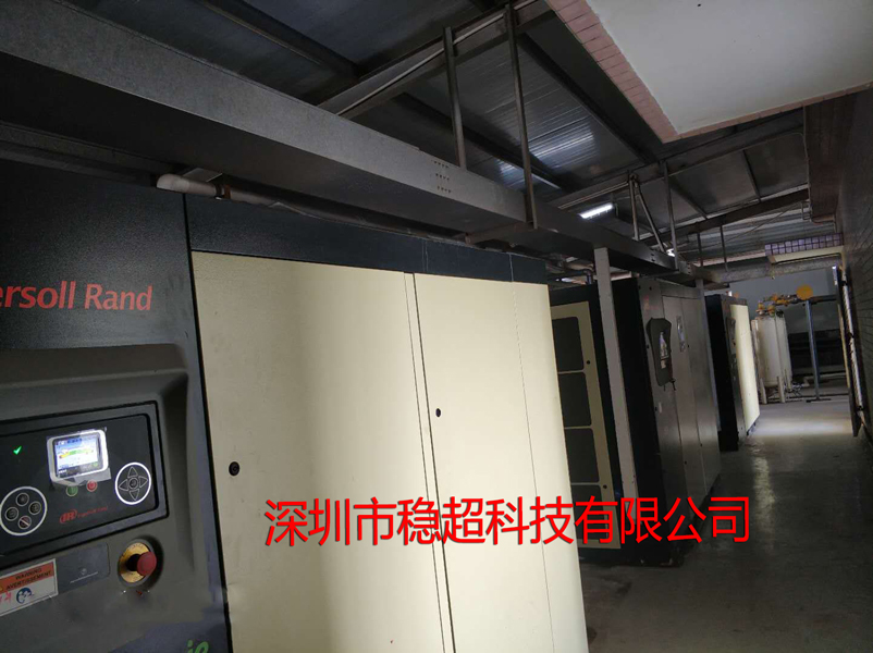 75KW螺桿式空壓機(jī)管道